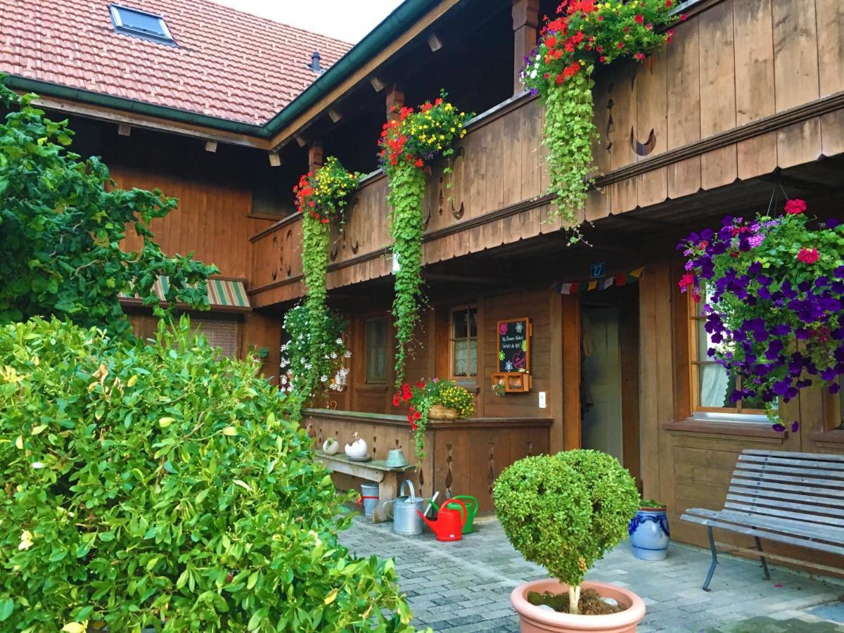 Bnb Deheimelig Huttwil Buitenkant foto