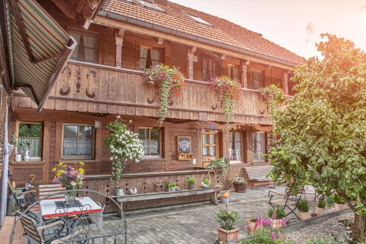 Bnb Deheimelig Huttwil Buitenkant foto