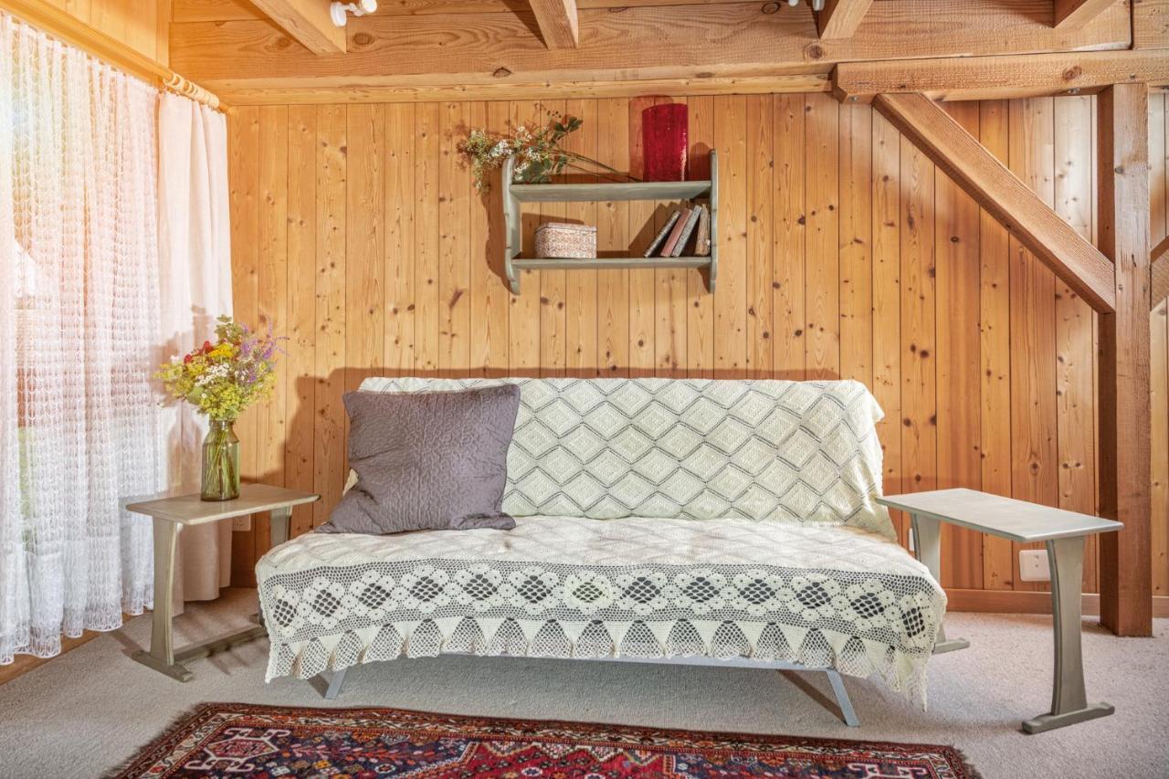 Bnb Deheimelig Huttwil Buitenkant foto