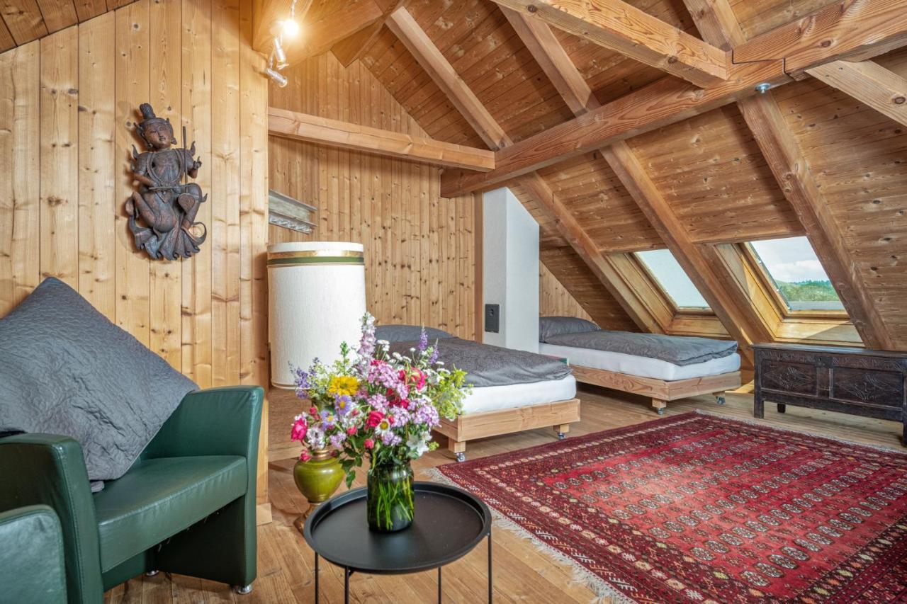 Bnb Deheimelig Huttwil Buitenkant foto