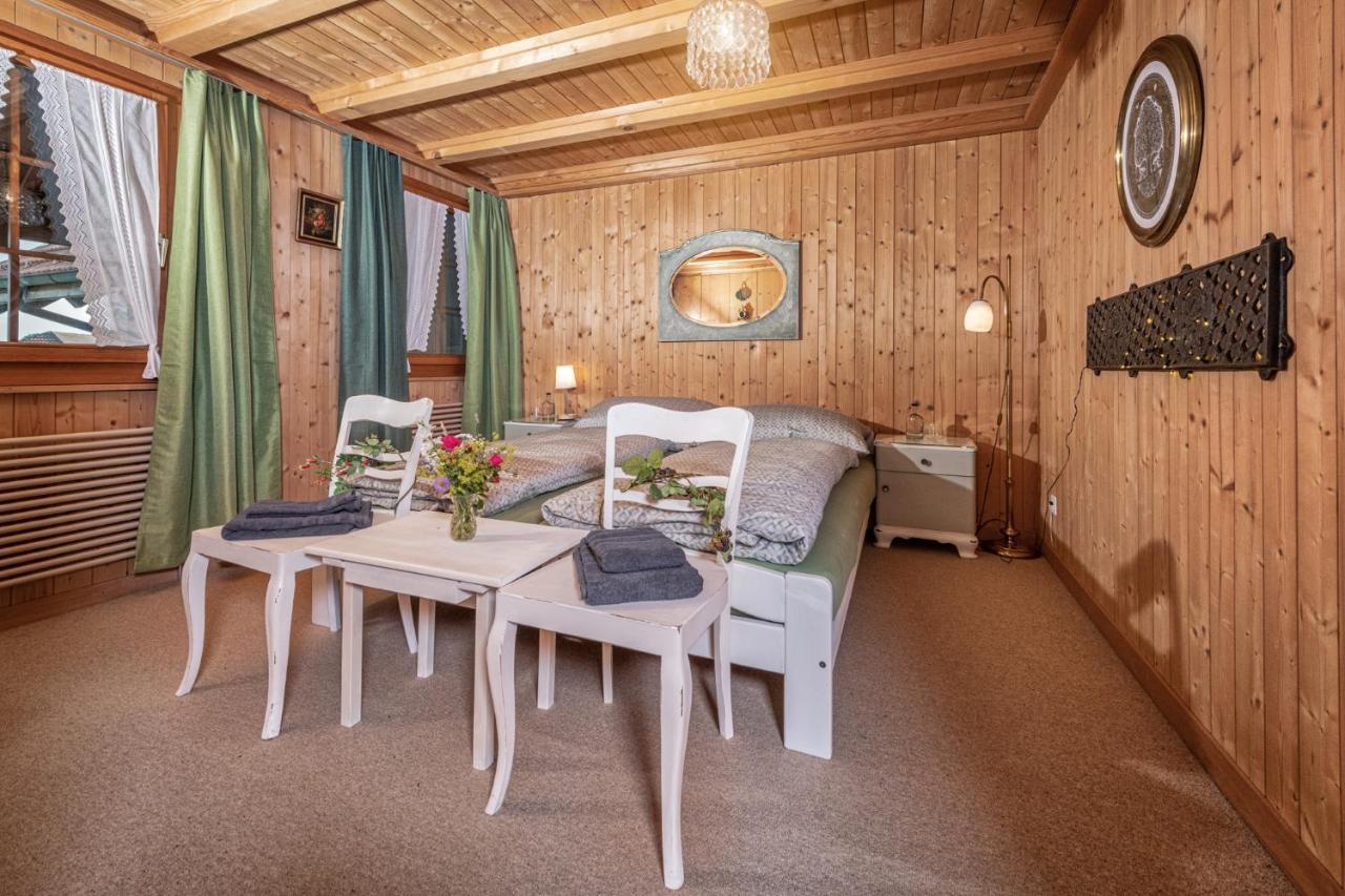 Bnb Deheimelig Huttwil Buitenkant foto